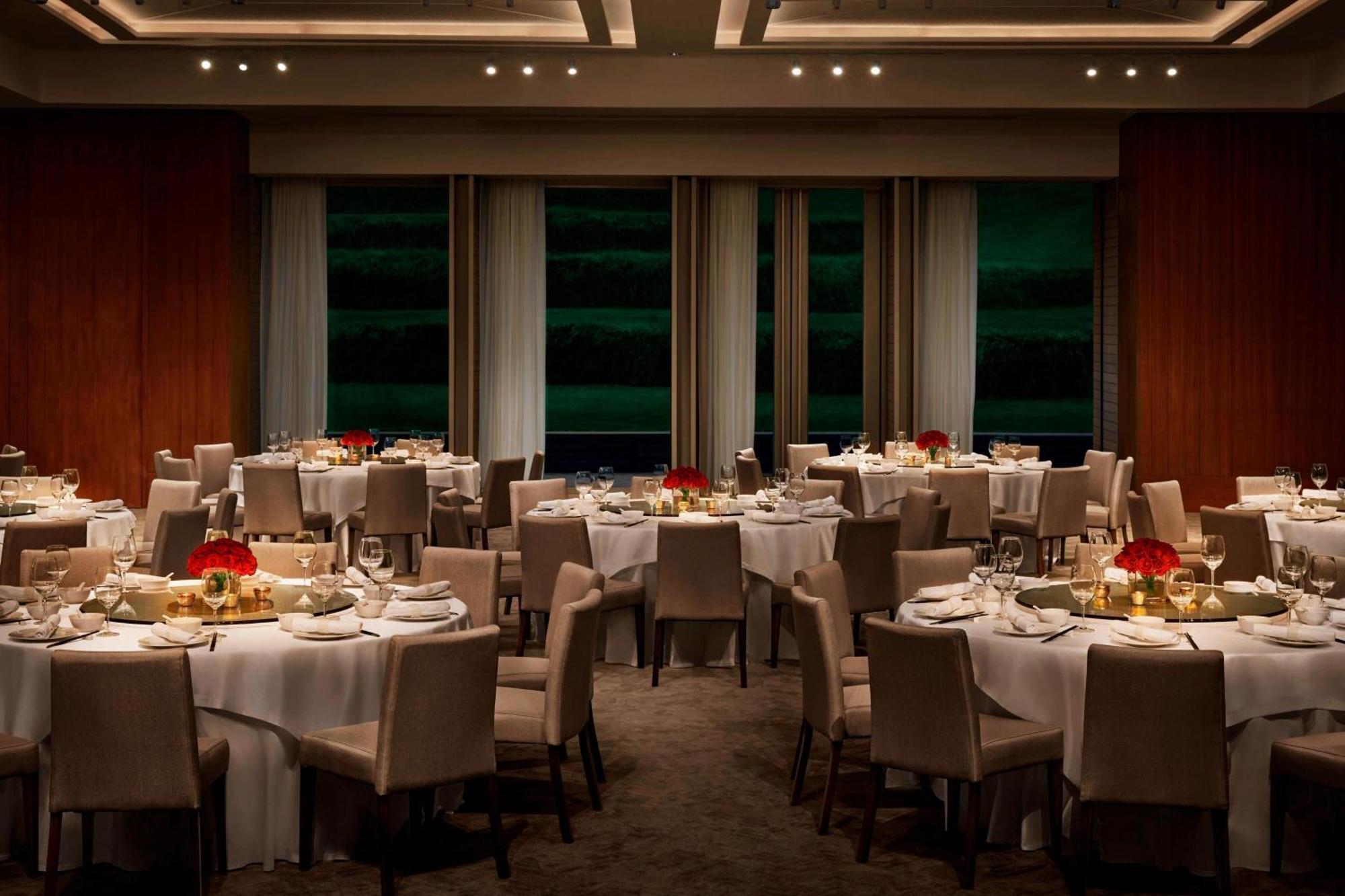 The Edition Hotel 5*